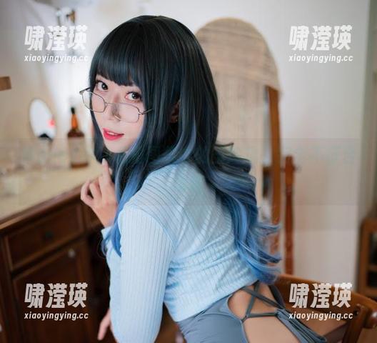 Money冷冷私拍图集中的玉玲珑，完全不符合常理