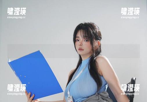 作品里NinJa阿寨寨的连衣裙，是在试图勾引我的注意吗？
