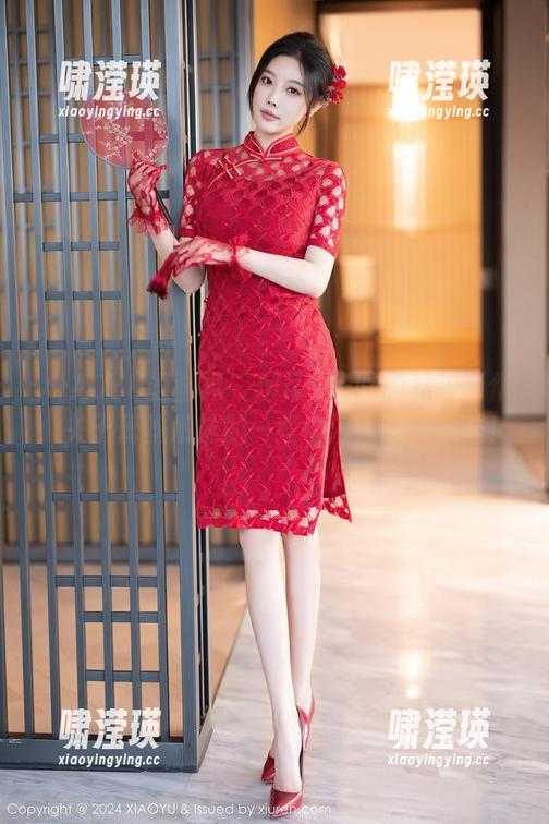 XIAOYU语画界 - Miko酱吖的私拍新作：关于蕾丝吊袜的一些脑洞大开的想法！
