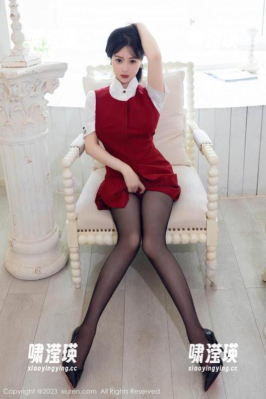 Xiuren秀人网 - 在线悄悄看小魔女奈奈：这组肉丝图片，真是难以抑制的目光。