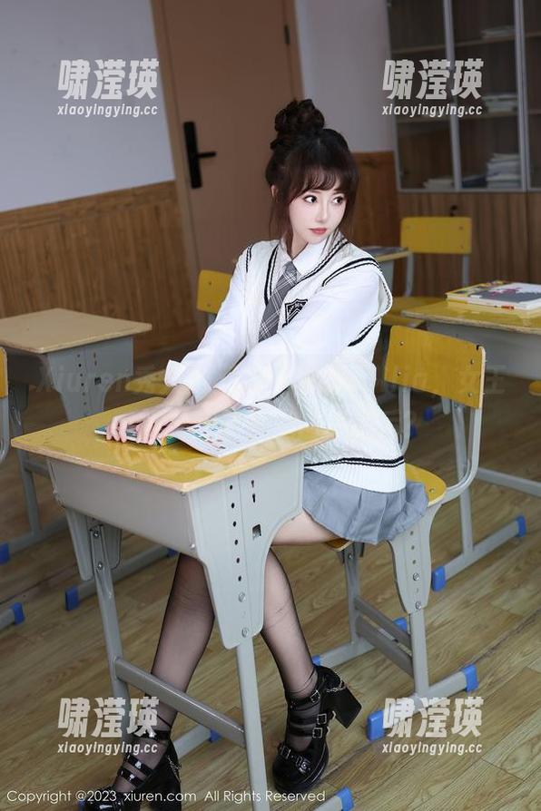 Xiuren秀人网 - 陆萱萱cecillia，女王—谁要跟我争当图库皇后？
