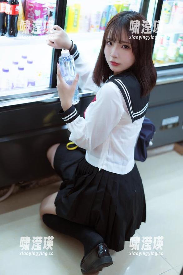 乐翻天，图集中yuuhui玉汇的PA15泳装，远处的浪漫海景只为这一泳装服务！