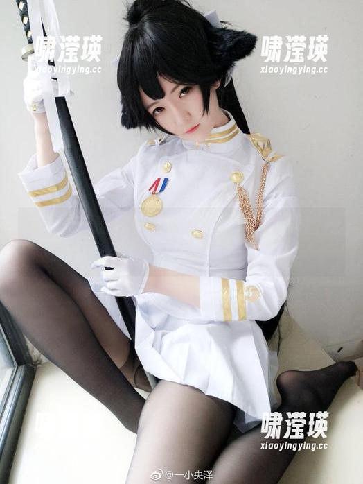 一小央泽的校服写真，欢迎来到低调的校园风。