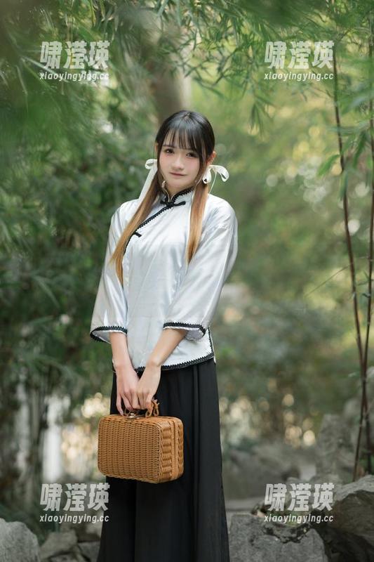 胡萝卜的生存价值？也许不及“兔子Zzz不吃胡萝卜”的爆款可爱写真。