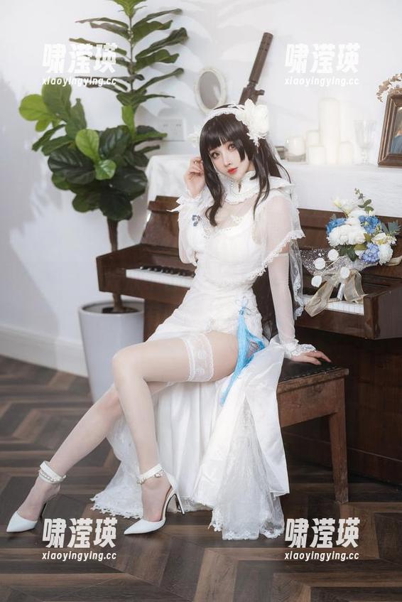 教室里的凉凉子合集，这种“学习”似乎有些走神了。