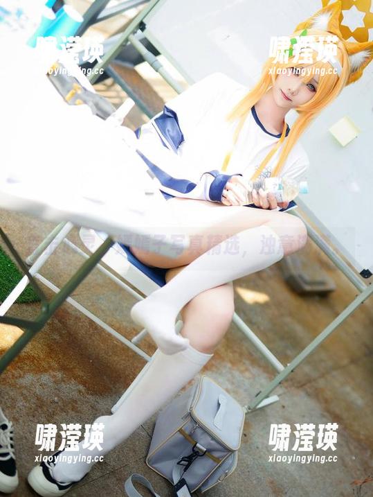 直击心灵，嫣嫣子写真精选，浊意满满。