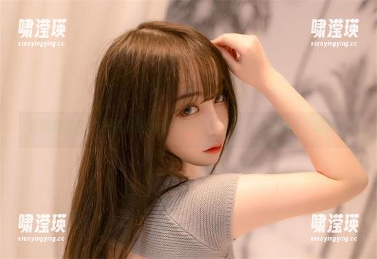 长腿的诱惑：尤猫醒醒ovo这组写真真该上博物馆了，哈哈！