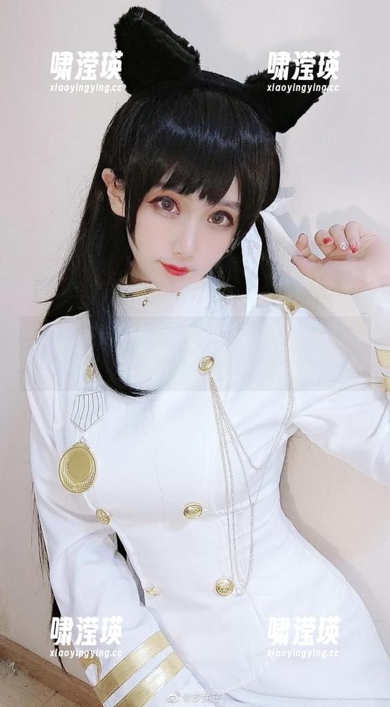 汐兔子在这里诠释的黑Saber，完全就是个别样的cos传奇！