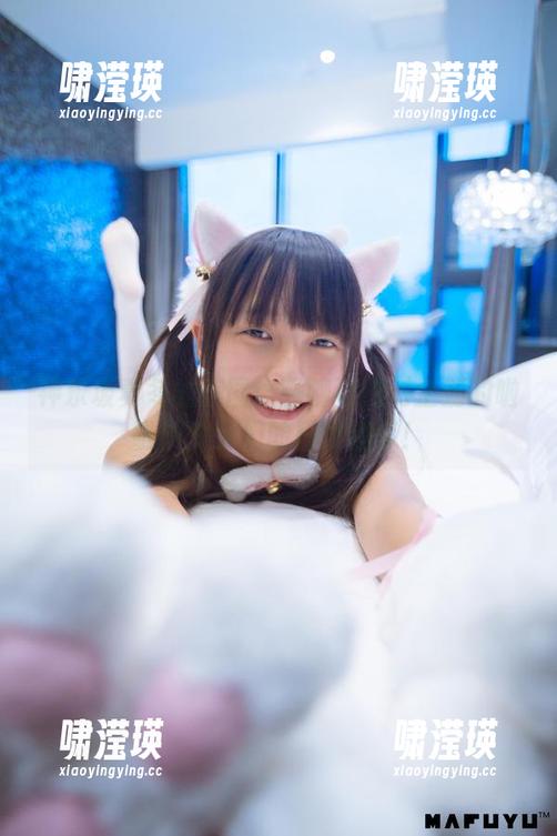 神乐坂真冬的美图：聊聊这绝对企划的啦啦队少女们的日常趣事！
