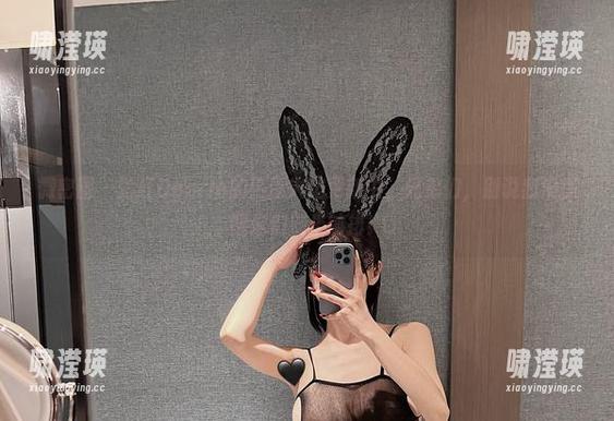 微密圈 - 脸红Dearie的热情火焰更新中，兄弟们，别说我没提醒你们别坐前排！