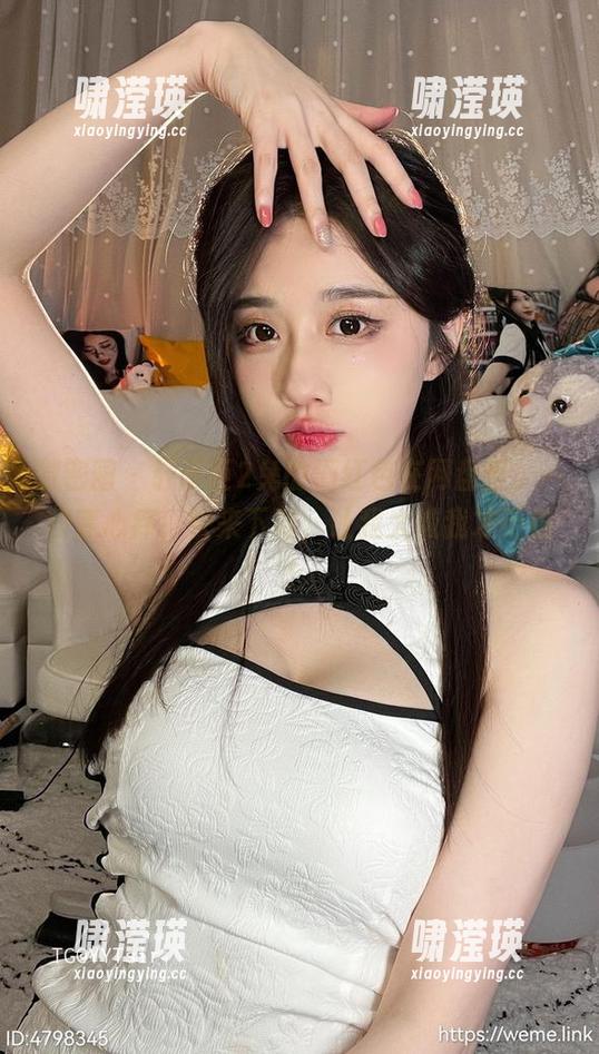 微密圈 - 轩子巨2兔的酒红色在网盘里，一秒变心痒，快来下载，让我大喊我才不怕！