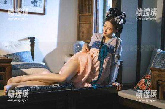 最新的‘碧蓝档案’：鹿八岁baby的真相——到底有多少张图能骗到我这只老海豚？